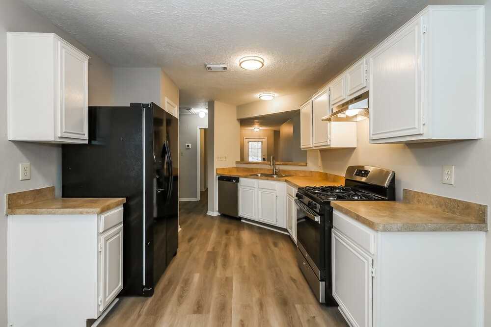 16907 Dusty Mill Dr E - Photo 7 of 16