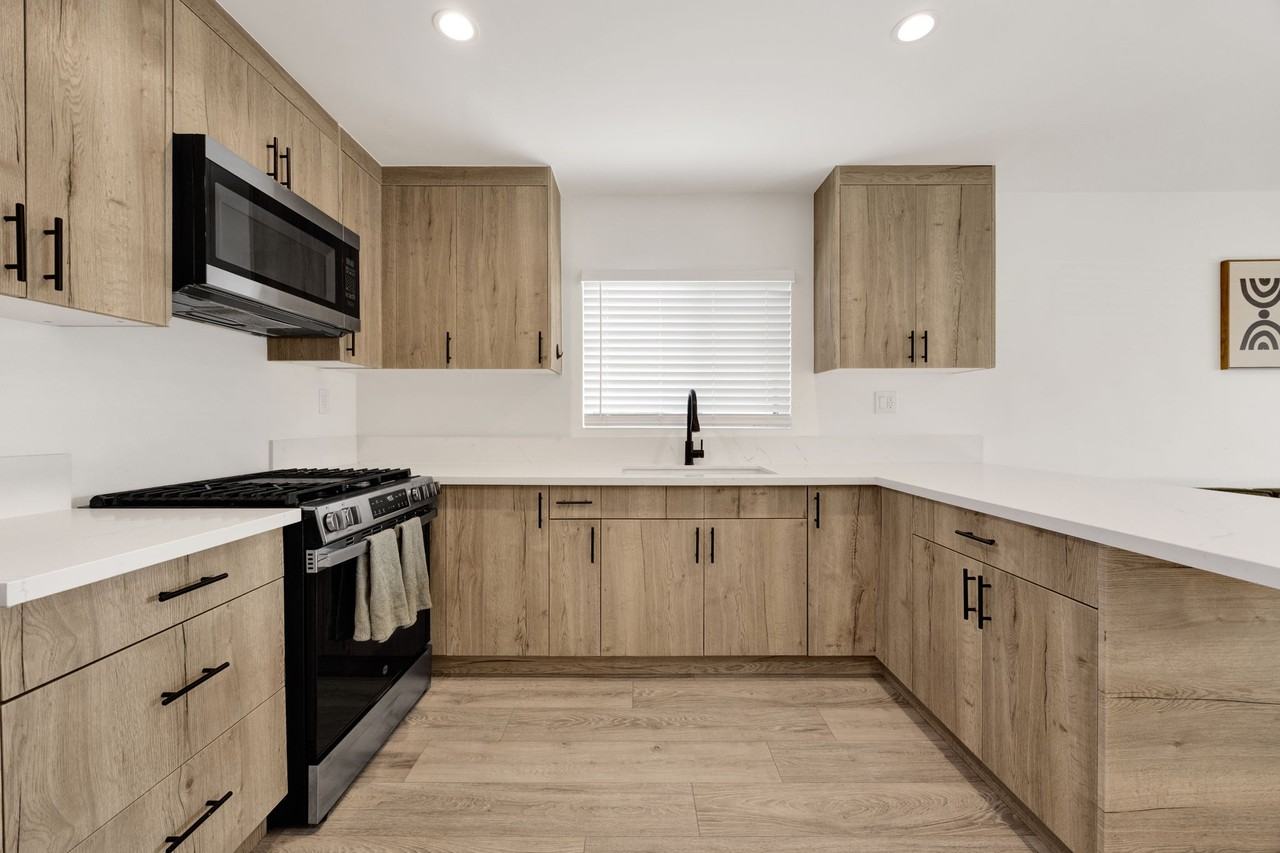 2206 North Brighton Street #NA - Photo 5 of 8