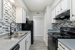 4235 Northwest Loop 410 #303 - Photo 1 of 1