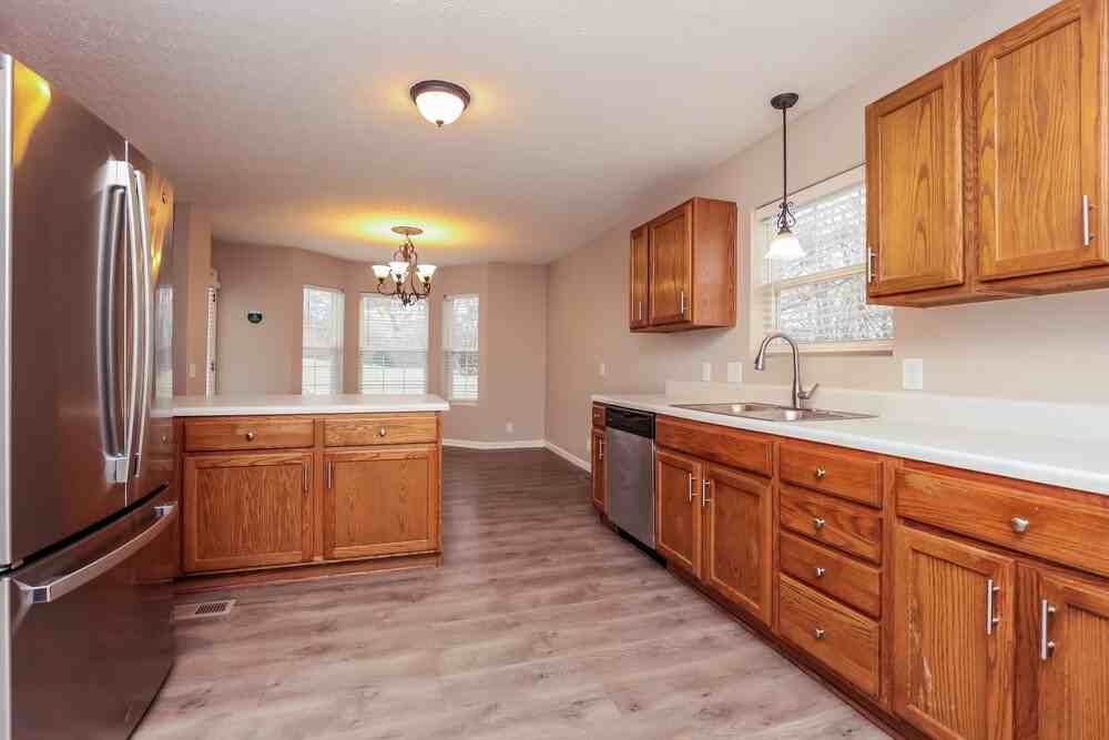 2306 Leighton Way - Photo 6 of 16