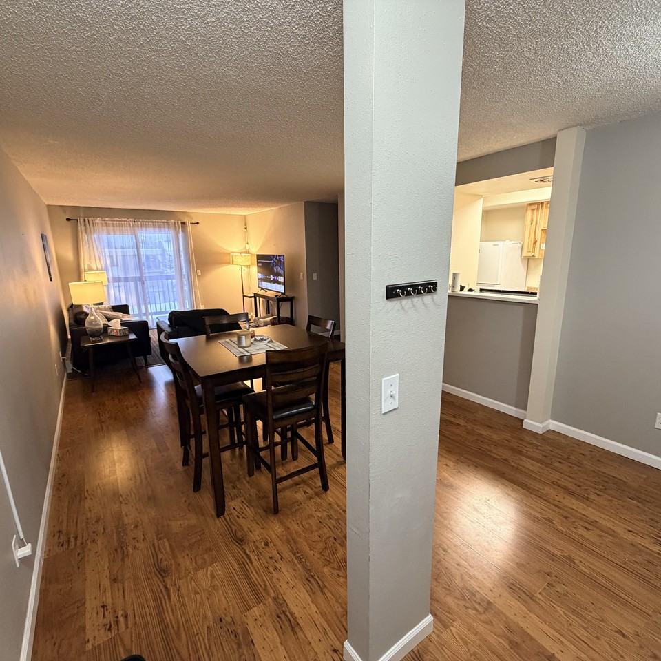 4660 Reka Dr #D12 - Photo 6 of 12