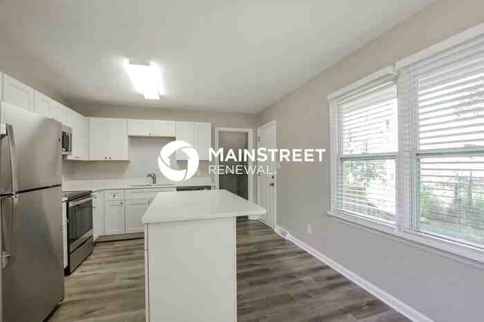 1101 Sharon Dr - Photo 5 of 18