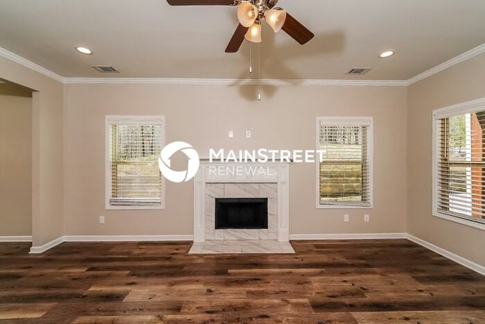 2554 Summit Park Rd - Photo 2 of 17