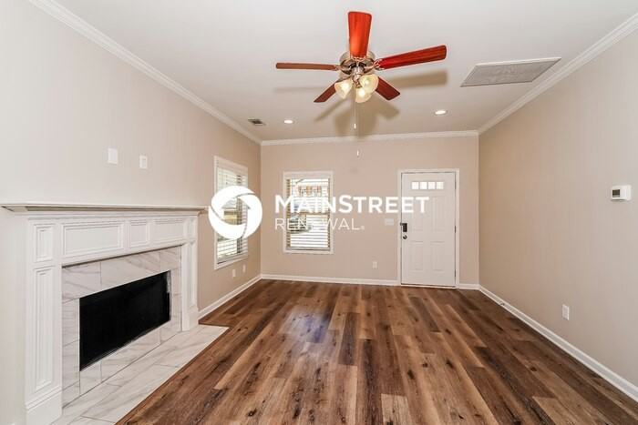 2554 Summit Park Rd - Photo 3 of 17