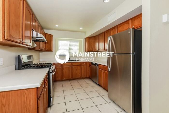 4544 E Garnet Ave - Photo 7 of 16