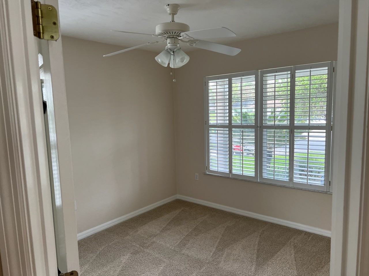 6368 Nw 109th Pl #NA - Photo 4 of 18