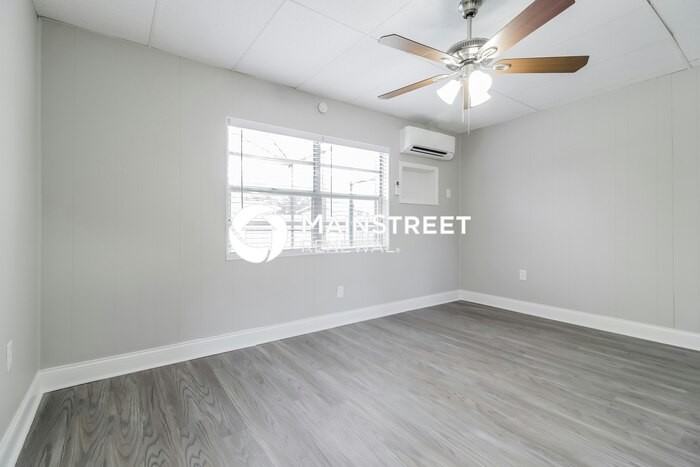 613 Morocco Ave - Photo 6 of 16