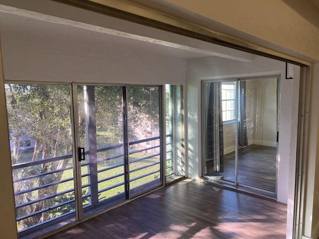 10120 Boca Entrada Boulevard - Photo 2 of 7