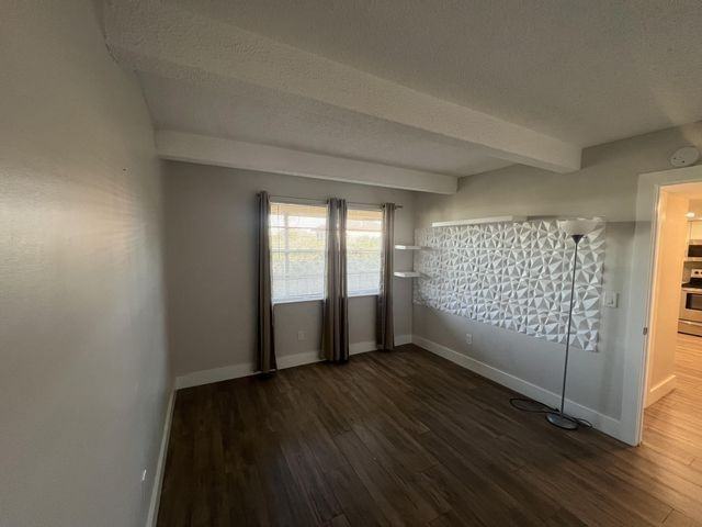 10120 Boca Entrada Boulevard - Photo 6 of 7