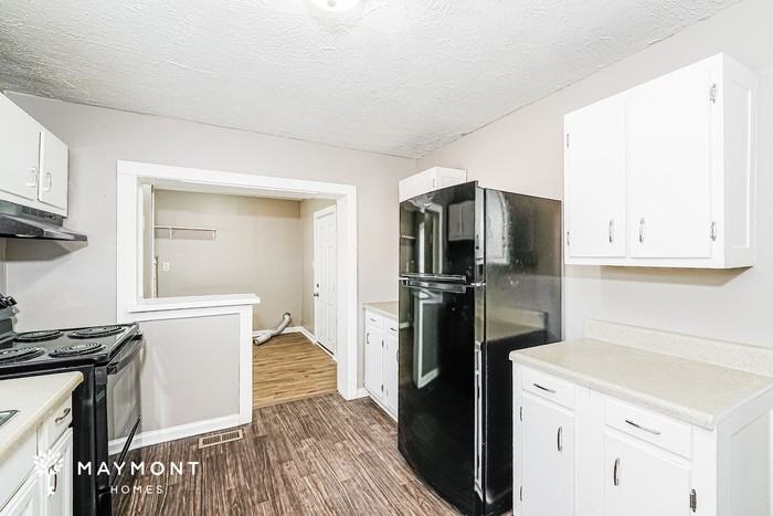 1153 14th Pl Sw - Photo 6 of 7