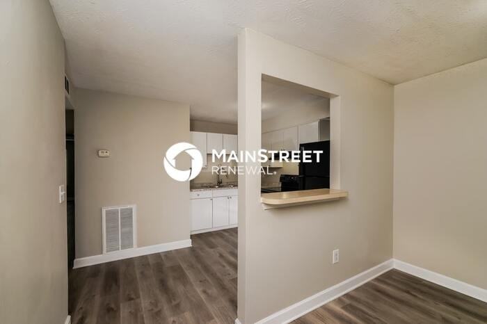 1339 South 28th Street #2 - Photo 4 of 17