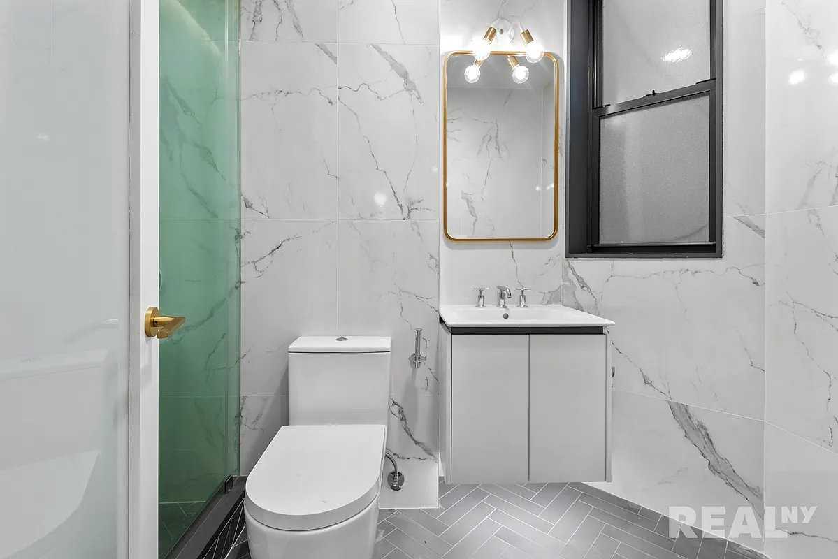 93 Hicks St #2B - Photo 5 of 6