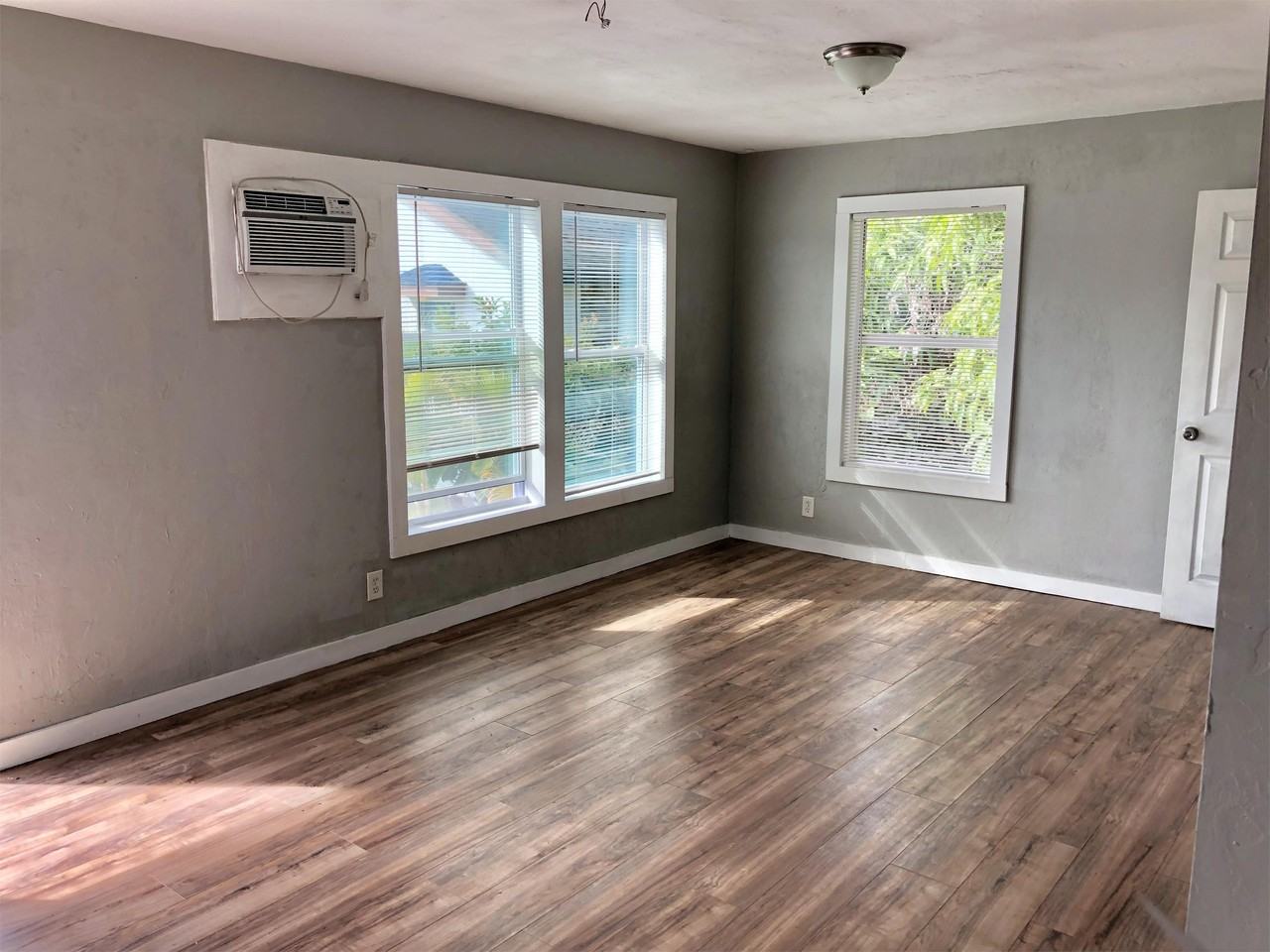 New Smyrna Apartments - Photo 4 of 30