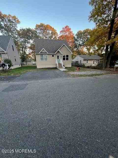 567 Sica Lane - Photo 5 of 22