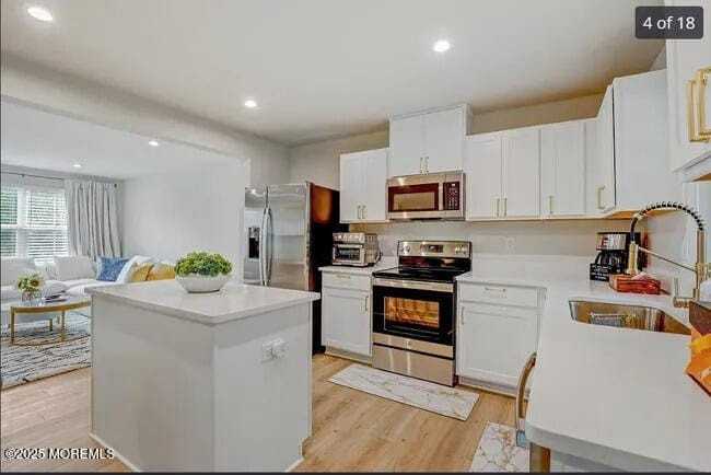 1001 Cyprus Ct - Photo 5 of 26