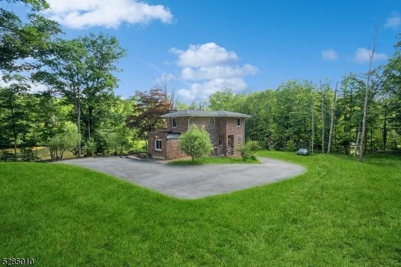 242 Lake Rd - Photo 5 of 43