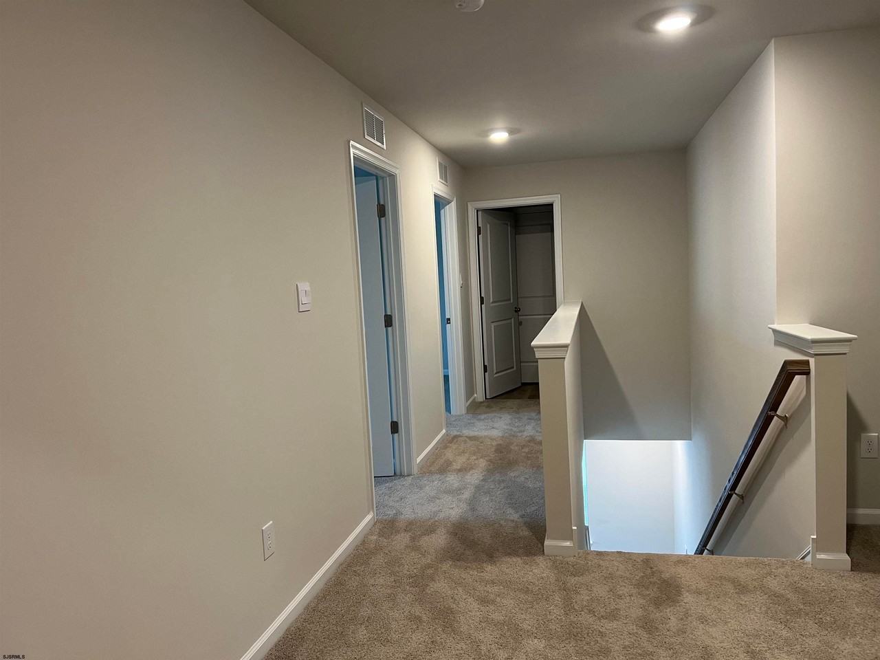 109 Malibu Dr - Photo 6 of 14