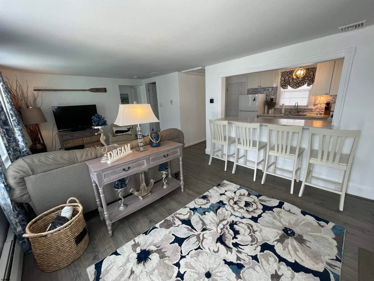 120 N Monroe Ave - Photo 5 of 23