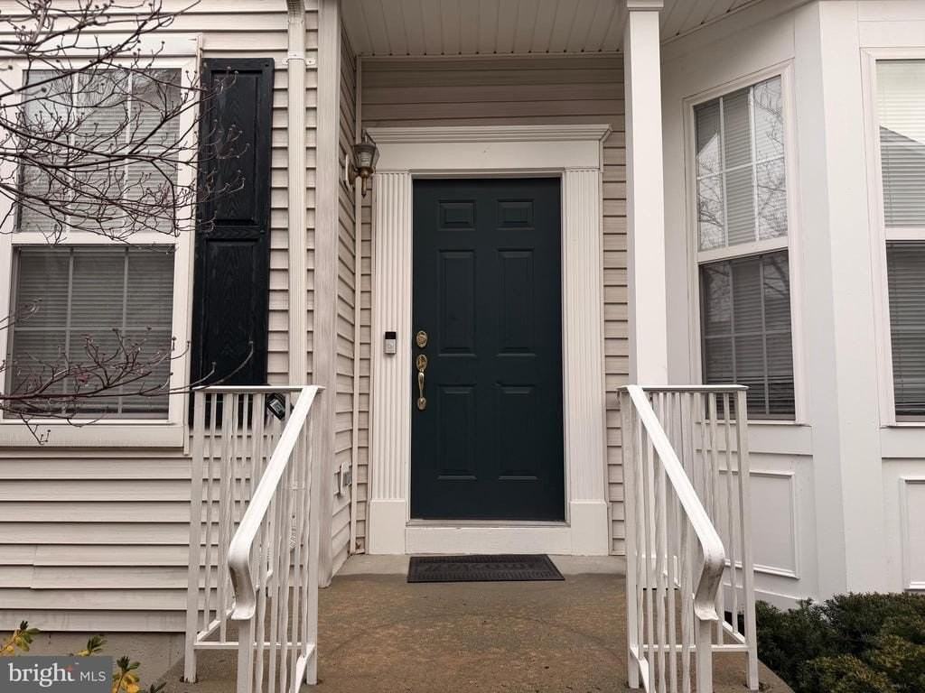 36 Weaver Dr - Photo 2 of 26