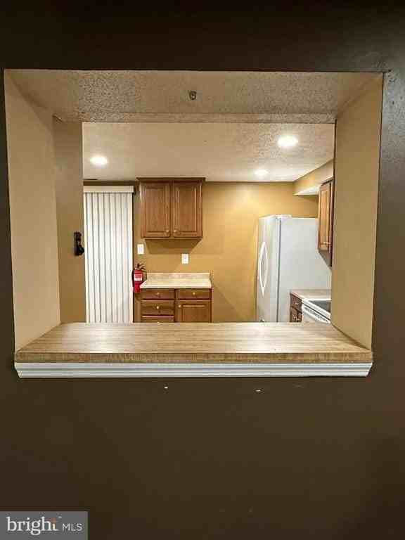 70 Vanderbilt Court - Photo 6 of 14