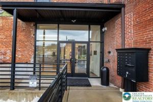 featured image of 107 Hamilton Street