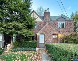 355 Valley Boulevard - Photo 1 of 1