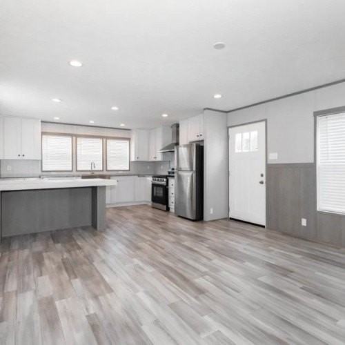 110 State Street - Photo 5 of 11