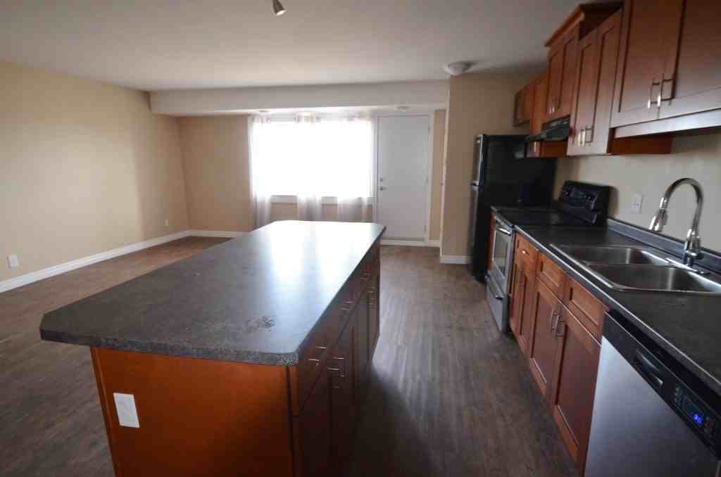 315 Glendale Avenue #505 - Photo 2 of 12