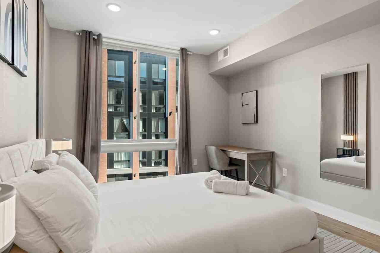 901 Canal St #1316467P - Photo 5 of 15