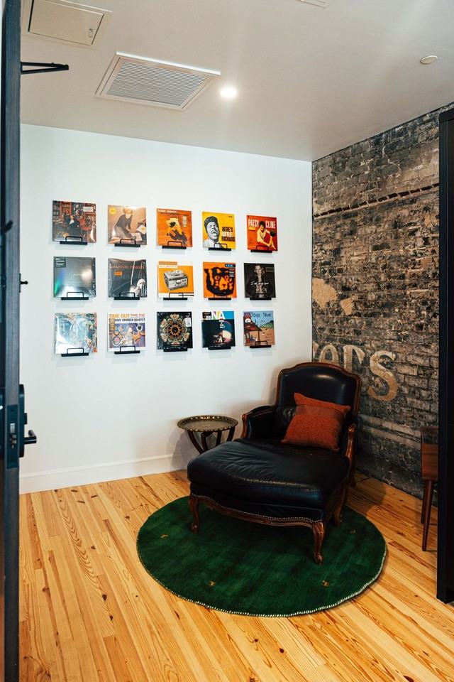 1911 3rd Ave N #1352420P - Photo 4 of 24