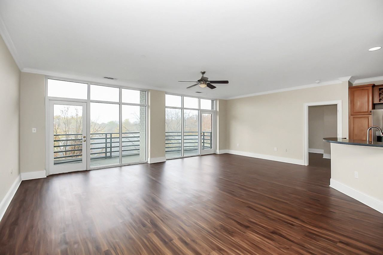 400 N Church St #1 - Photo 5 of 50