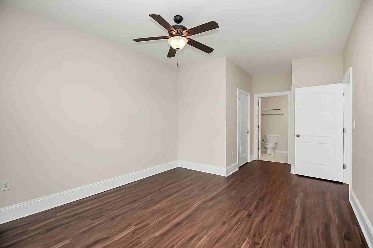 400 N Church St #1 - Photo 7 of 50