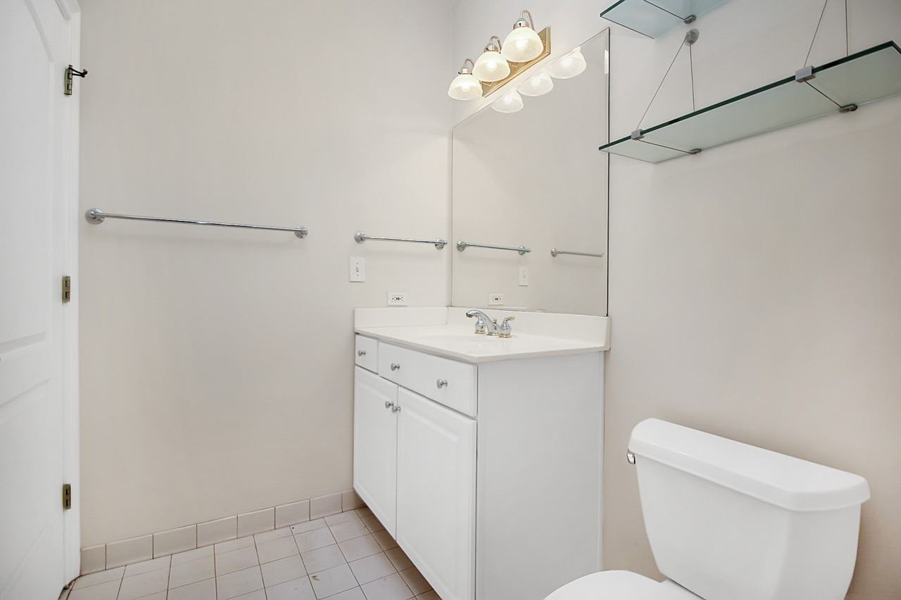 400 N Church St #1 - Photo 6 of 50