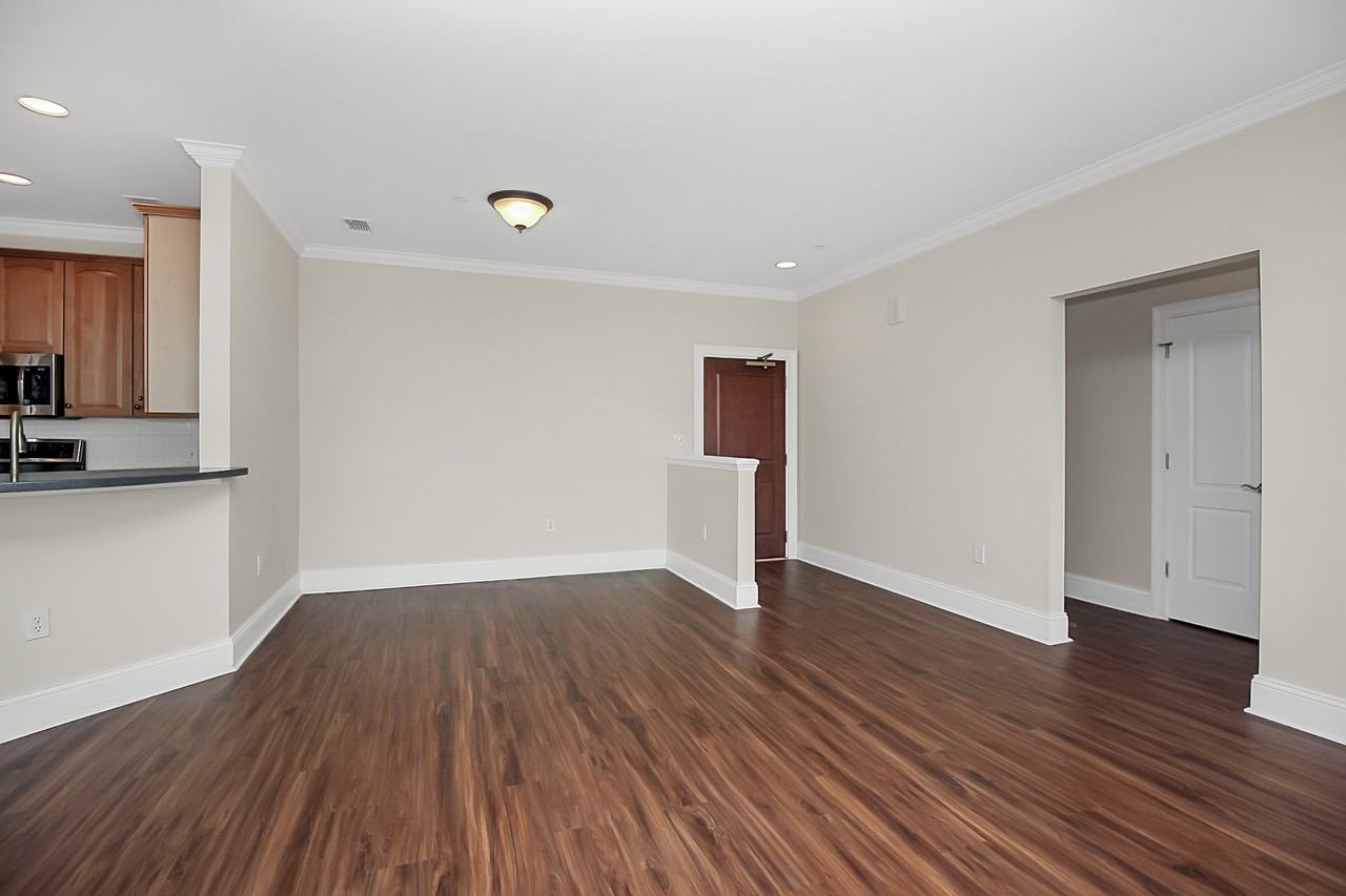 400 N Church St #1 - Photo 4 of 50