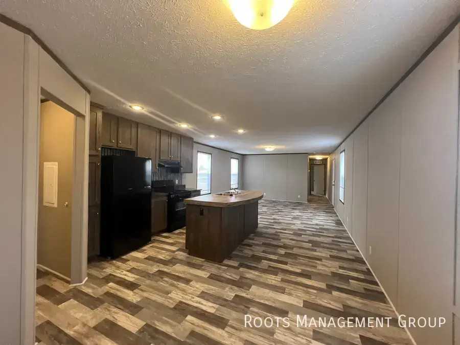 Meadows Court #D28 - Photo 3 of 13