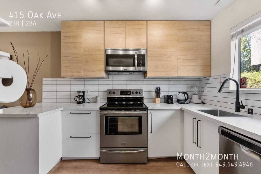 415 Oak Avenue - Photo 7 of 41