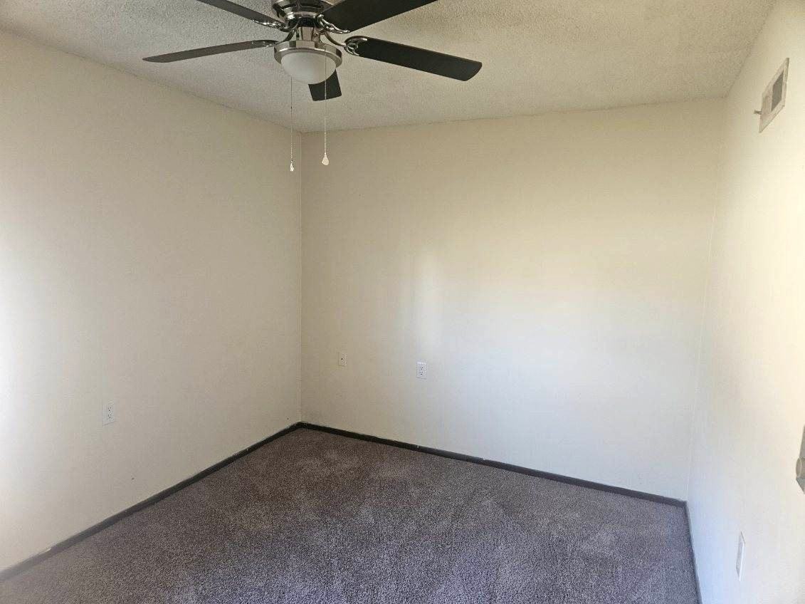 Mill Manor - Photo 7 of 20