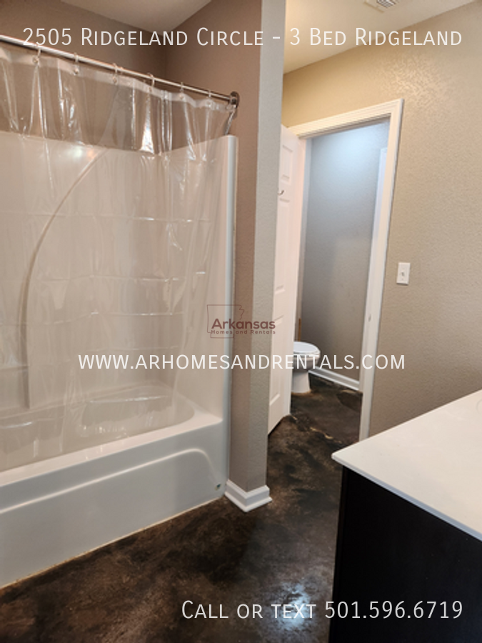 2505 Ridgeland Cir - Photo 6 of 20