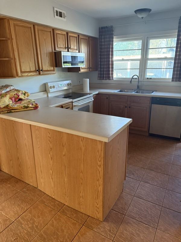 3600 Central Avenue - Photo 4 of 13