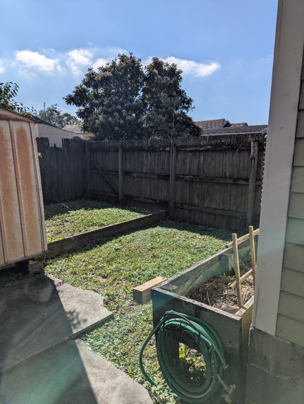 2548 Myrtle St - Photo 3 of 10