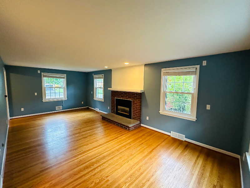 224 London Road - Photo 3 of 6