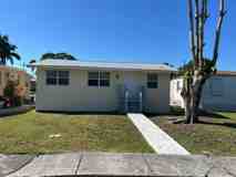 371 Banyan Avenue #371 - Photo 1 of 1