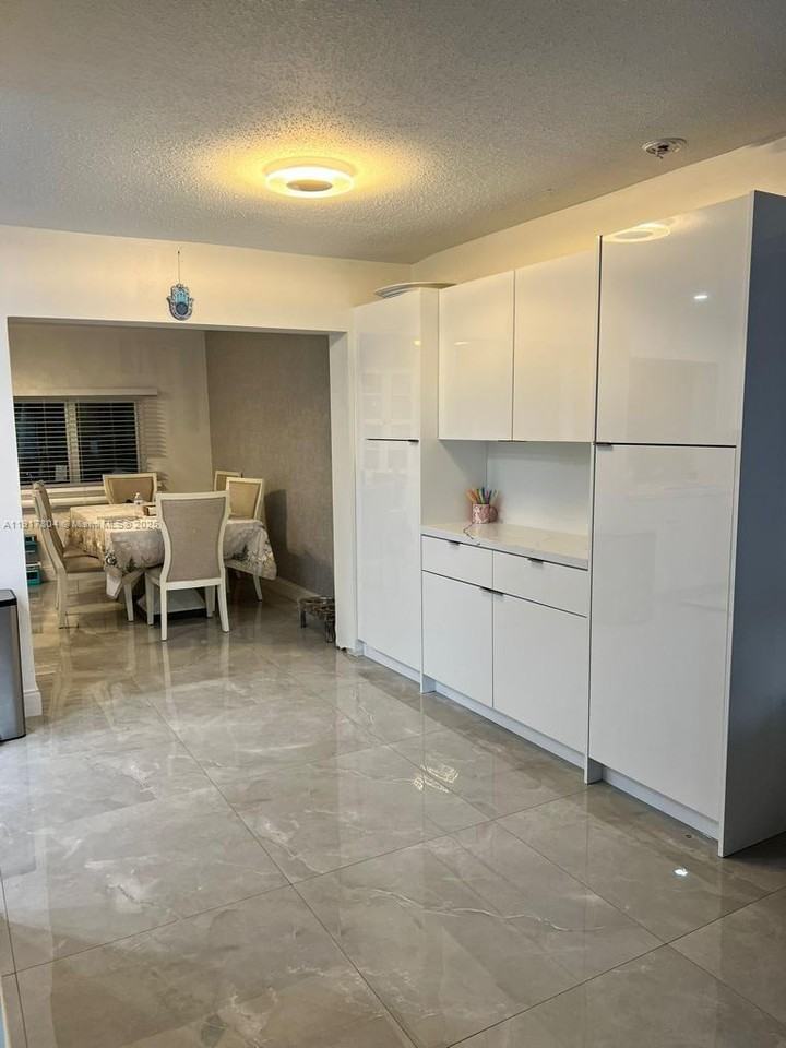 7303 Nw 57th Dr #7303-7303 - Photo 5 of 15