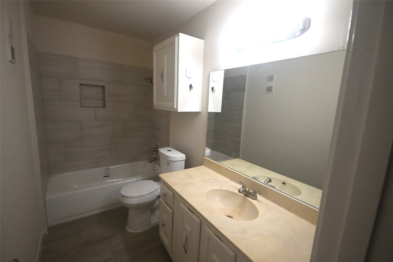 9419 Fondren Rd #9419 - Photo 3 of 16