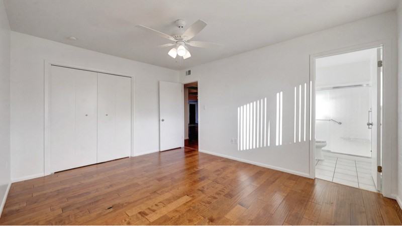 10266 Snead Circle North - Photo 4 of 14