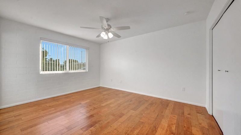 10266 Snead Circle North - Photo 5 of 14