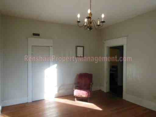 1233 Carr Ave - Photo 3 of 19