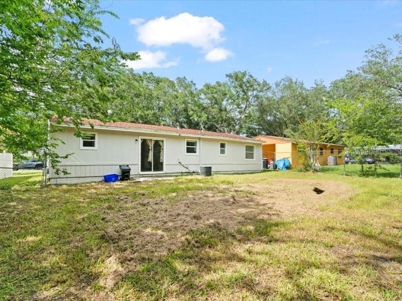 1911 Southeast 14th Avenue #1911 - Photo 2 of 18