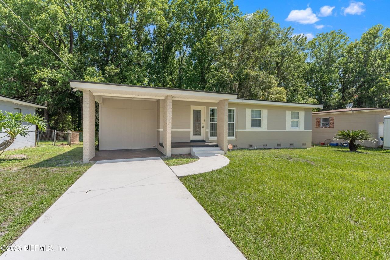 1146 Carthage Drive #1146 - Photo 3 of 23