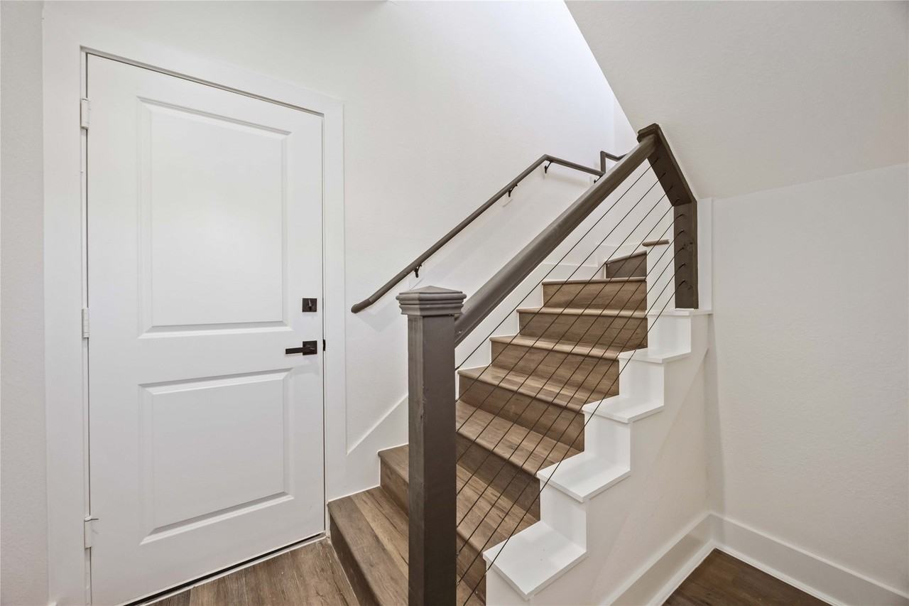 6528 Tuskegee Street #6528A - Photo 4 of 25